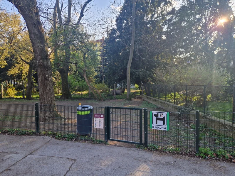 Prater - Laufbergerwiese im 2. Leopoldstadt – Hundewiese (Foto 2)