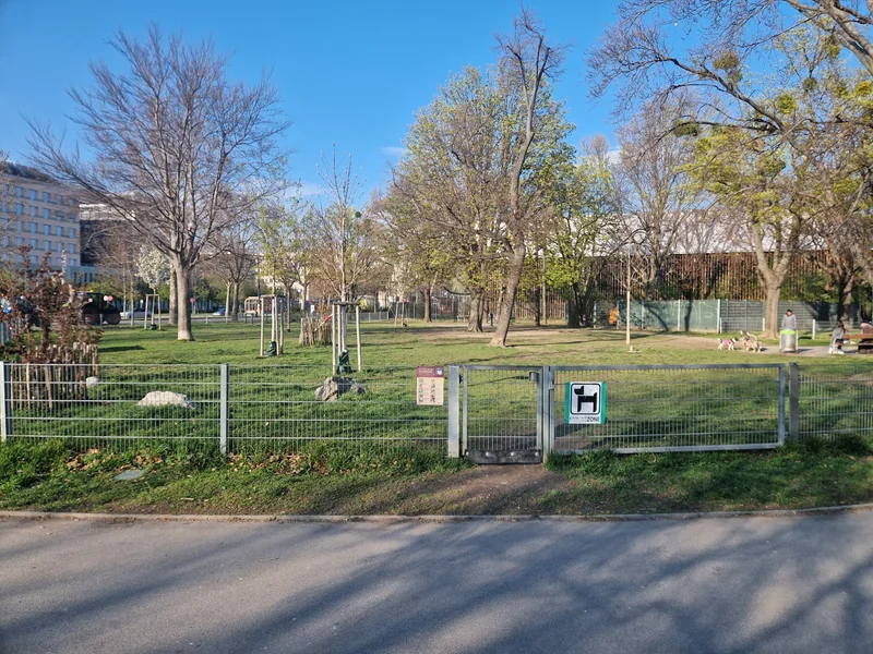 Venediger-Au-Park im 2. Leopoldstadt – Hundezone (Foto 1)