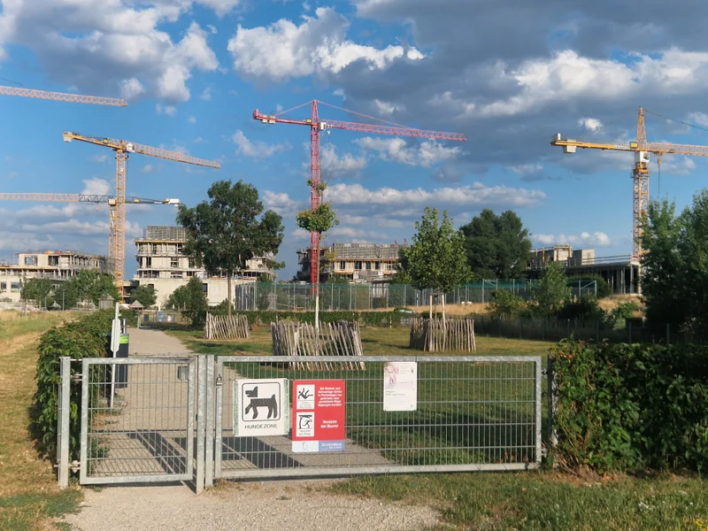 Madame-d'Ora-Park im 22. Donaustadt – Hundezone (Foto 1)