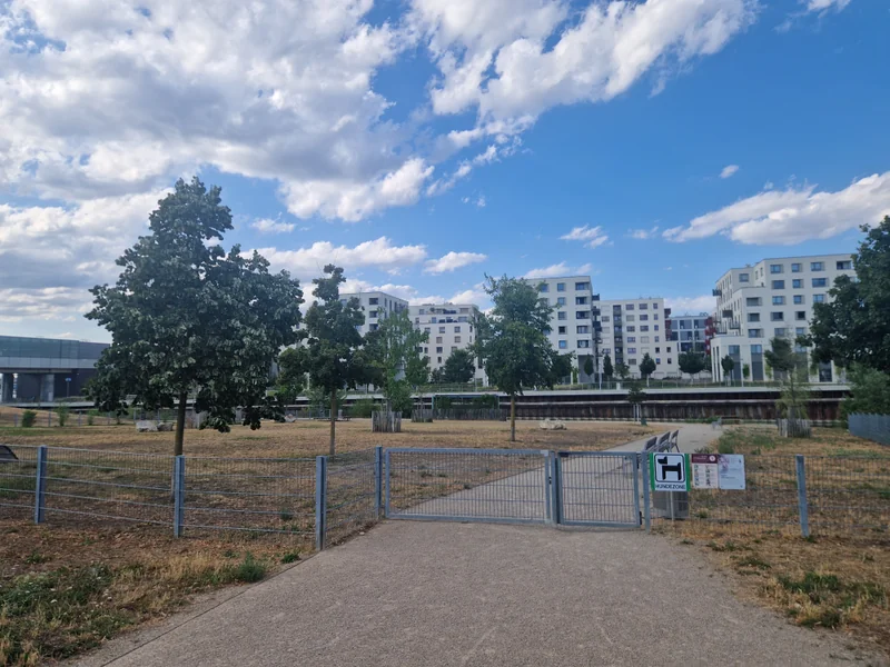 Seepark im 22. Donaustadt – Hundewiese (Foto 2)